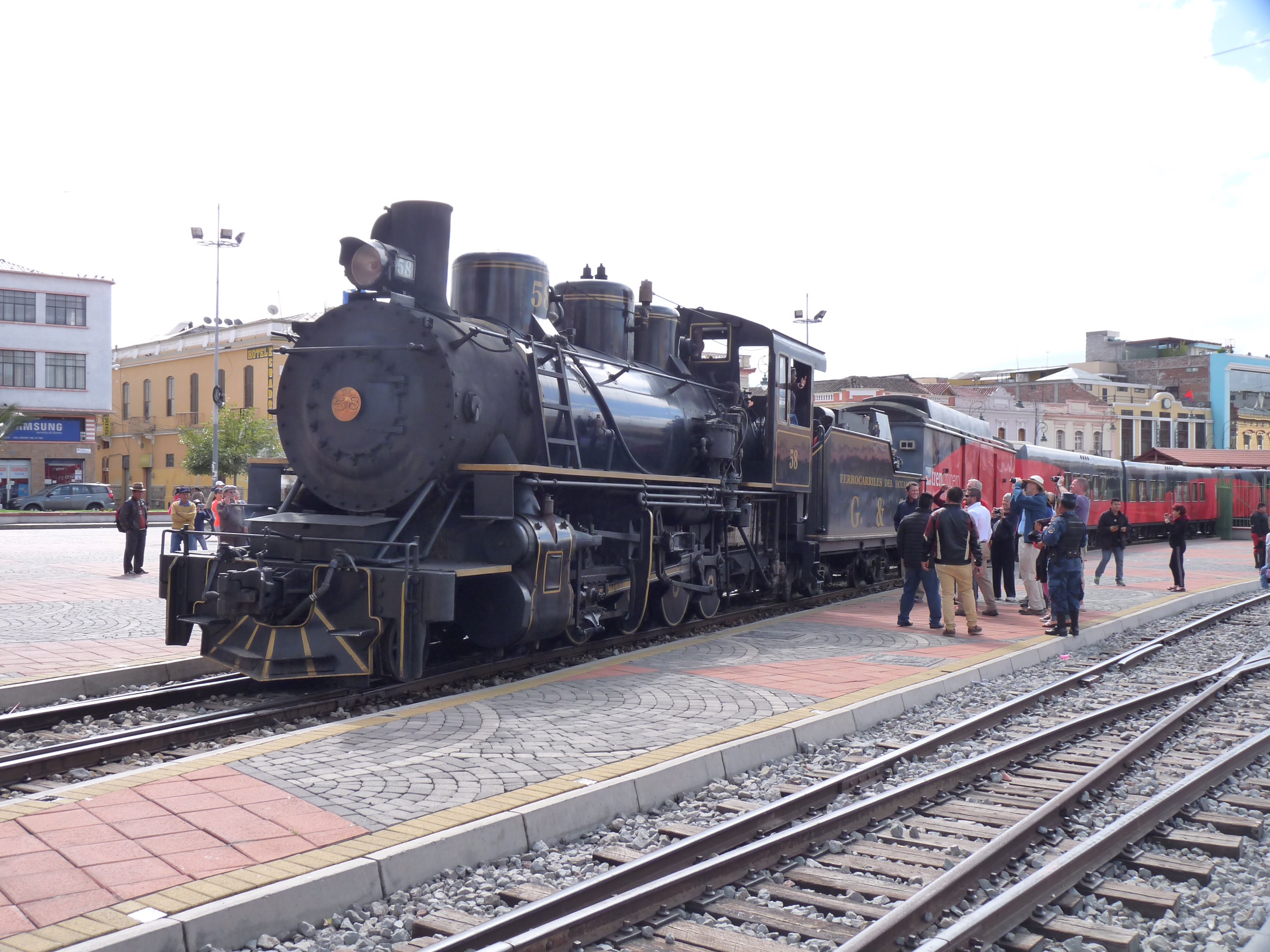 Ecuador Day 6 – The Black Monster and The Devil’s Nose